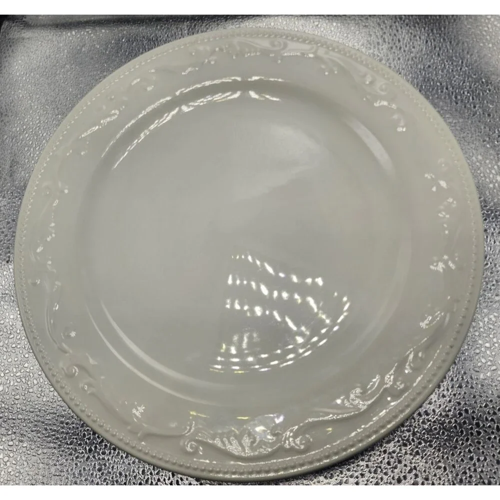 Mesa International Embossed Dot & Scrolls Dinner Plates (Set of 2)